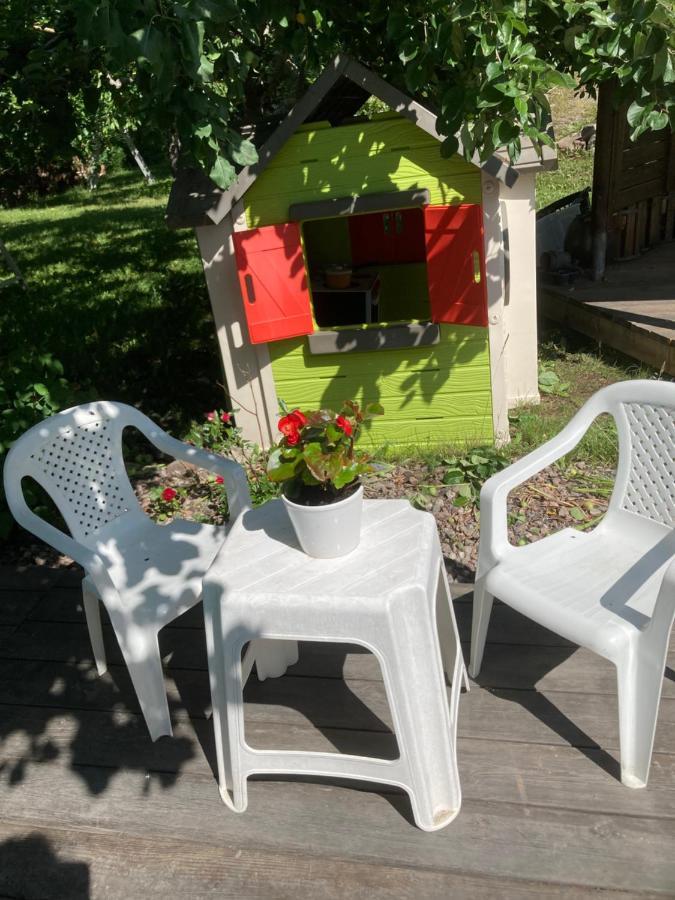 Mehri Bed & Breakfast Упсала Екстериор снимка