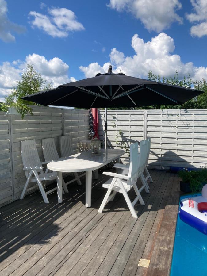 Mehri Bed & Breakfast Упсала Екстериор снимка